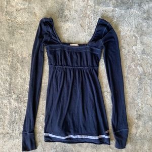 💙SOFT HOLLISTER  LONG SLEEVE TOP